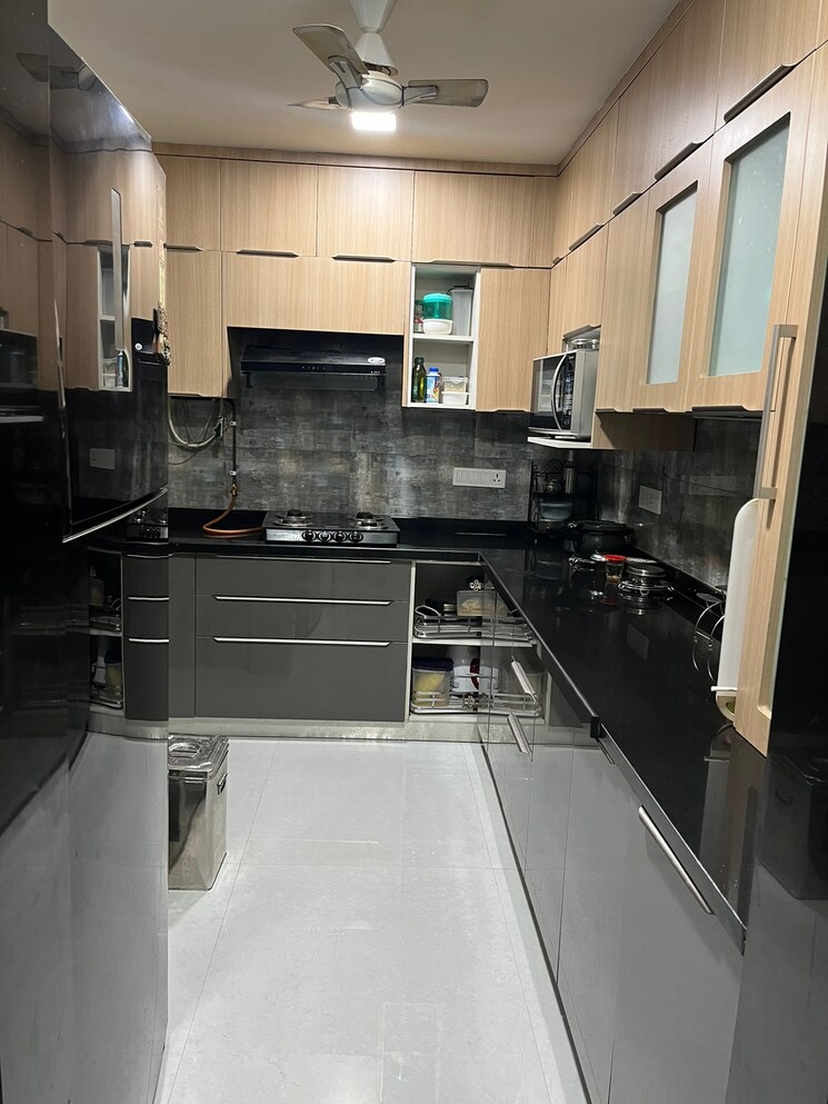 Kitchen, vile parle east 3 Bedroom 1000 Sq.Ft. Apartment In Vile Parle East Mumbai 8962597