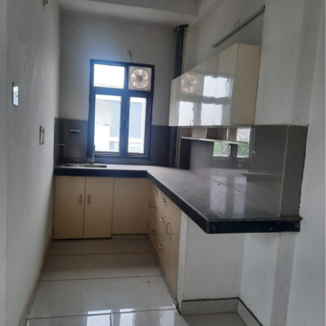Kitchen in 2 BHK Builder Floor at Sector 9a – for Rent