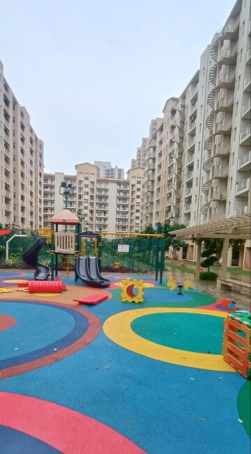 3.5 BHK Apartment For Rent in Emaar Palm Hills, Sector 77
