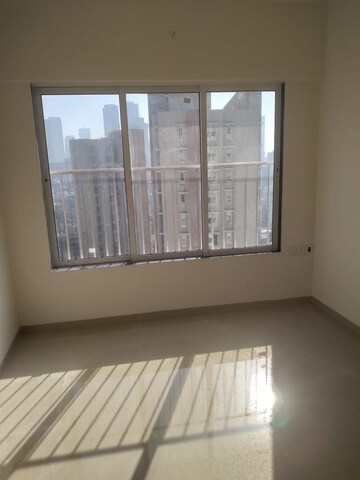 Bedroom in 1 BHK Apartment at Matunga West – for Rent