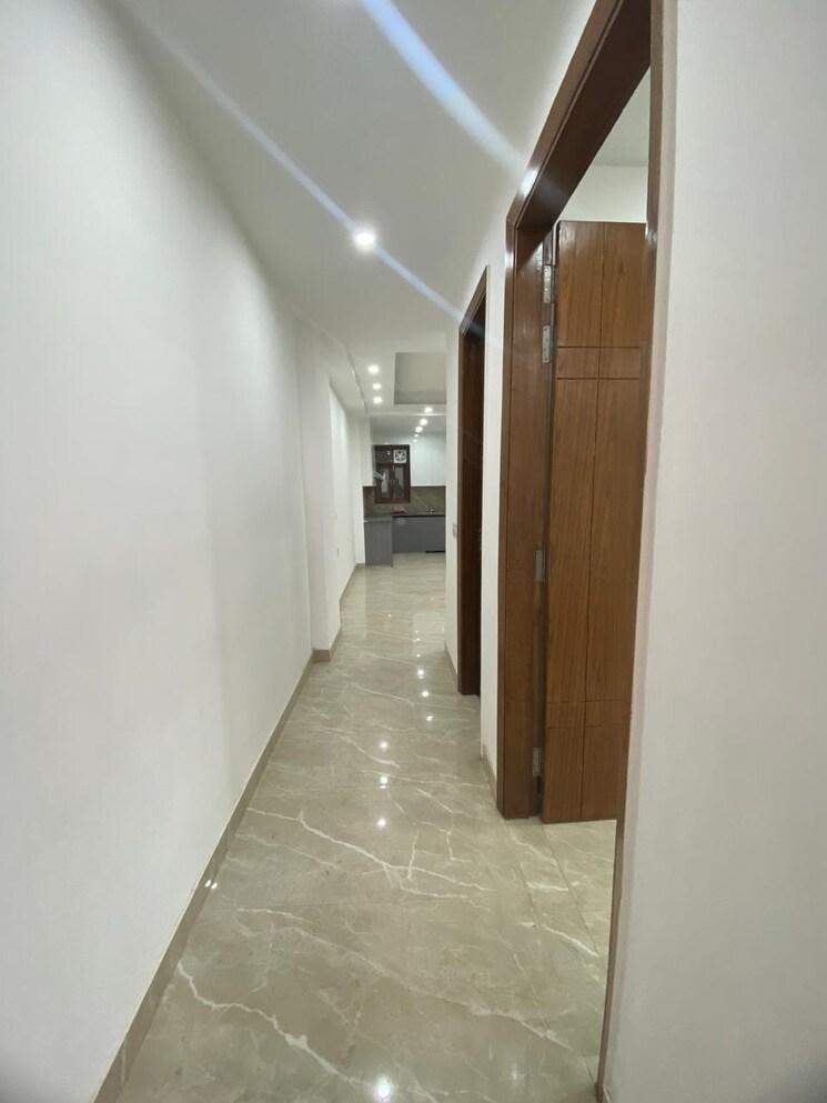 undefined, freedom fighters enclave 2 Bedroom 900 Sq.Ft. Builder Floor In Freedom Fighters Enclave Delhi 8962738
