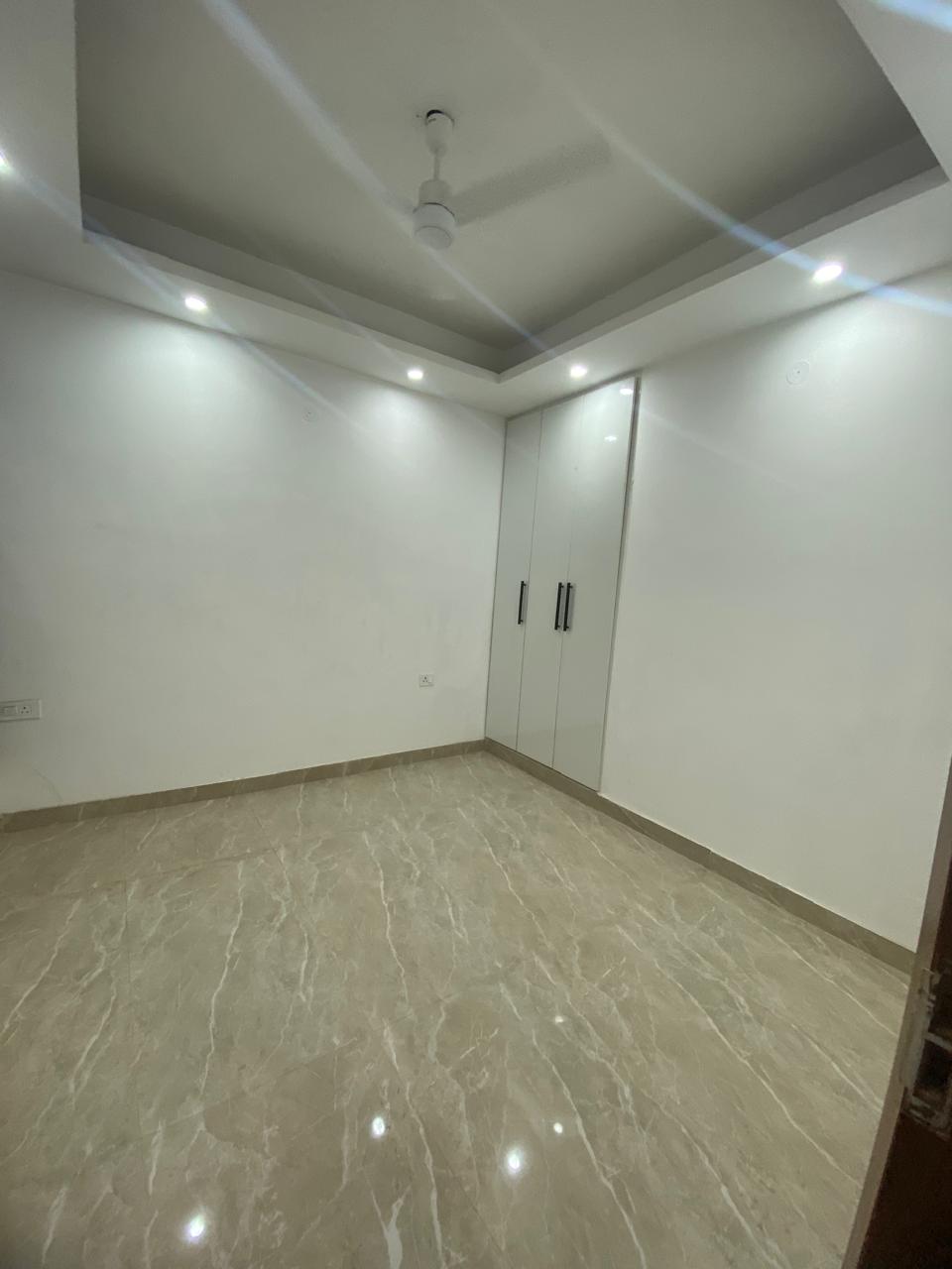 2 BHK Builder Floor For Rent in Block A