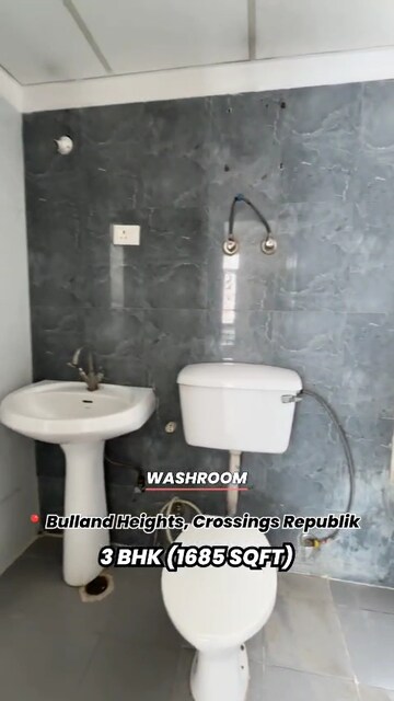 Bathroom in 3 BHK Apartment at Bulland Heights, Sain Vihar – for Sale