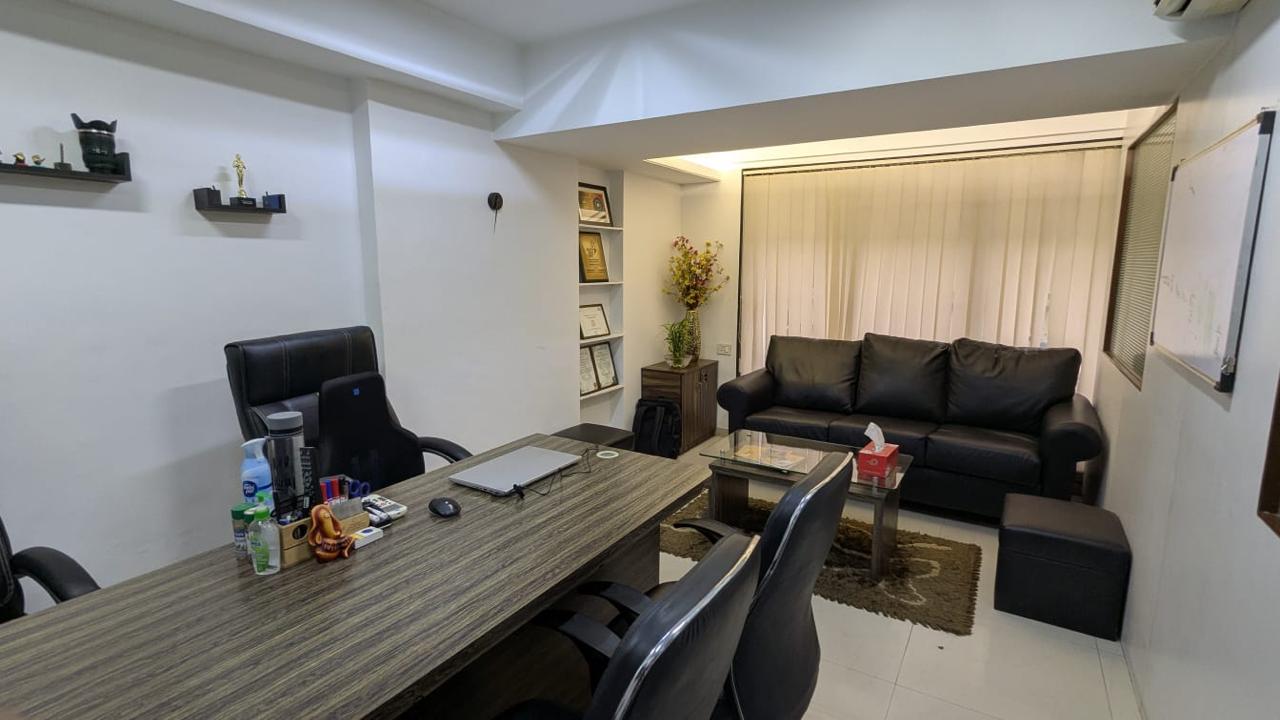 Office Space For Rent in Rustomjee Eaze Zone Mall