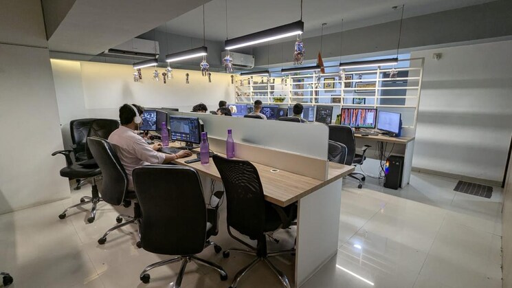 Team Area, rustomjee-eaze-zone-mall Commercial Office Space 700 Sq.Ft. In Malad West Mumbai 8962754