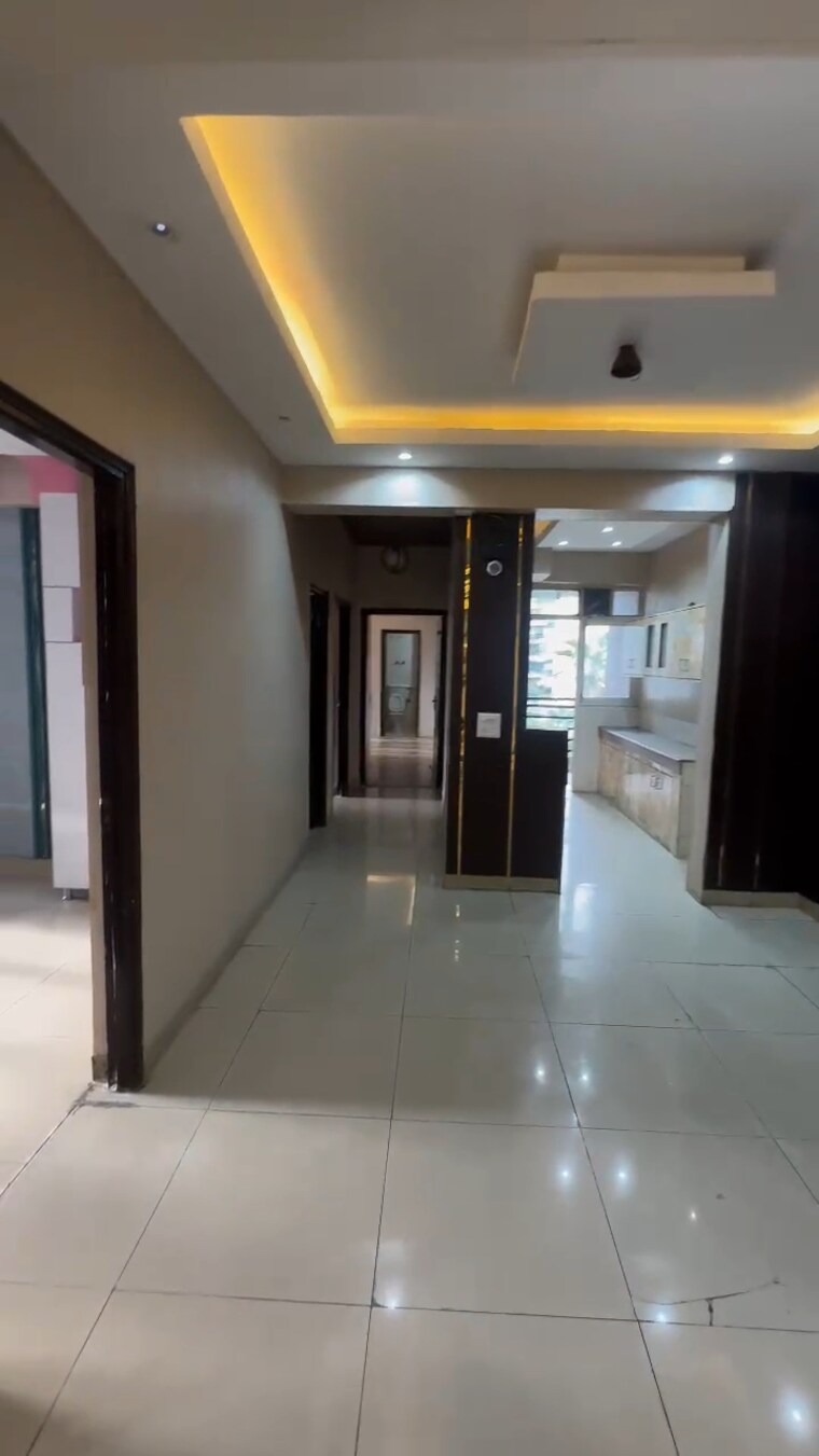 Room, gh-7-crossings-republik 3 Bedroom 1725 Sq.Ft. Apartment In Vijay Nagar Ghaziabad 8962824