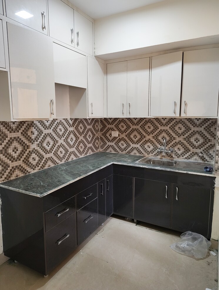 Kitchen, jaypee-greens-kosmos 2 Bedroom 950 Sq.Ft. Apartment In Sector 134 Noida 8962785