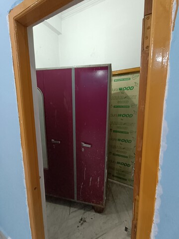 Furnished Amenities in 2 BHK Builder Floor at Gomti Nagar – for Rent