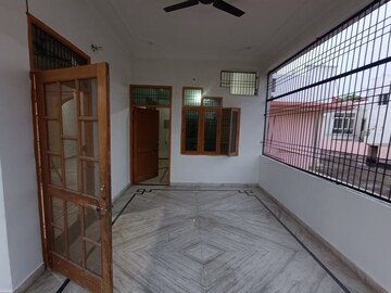 Balcony in 2 BHK Builder Floor at Gomti Nagar – for Rent