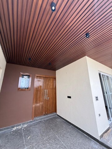  5 BHK Villa at Sector 1 Wave City – for Sale