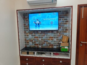 Furnished Amenities in 6 BHK Independent House at Sector 52 – for Sale