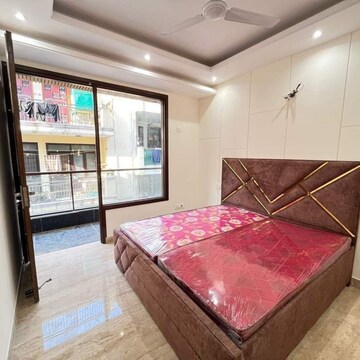 Bedroom in 3 BHK Builder Floor at Chattarpur – for Rent