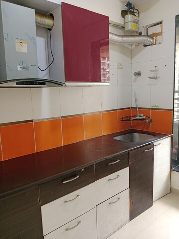 Kitchen in 2.5 BHK Apartment at Neelkanth Palms, Kapur Bawdi – for Rent