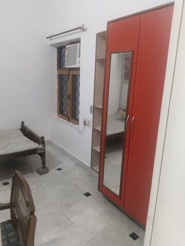 Building Lobby in 1.5 BHK Builder Floor at Gomti Nagar – for Rent