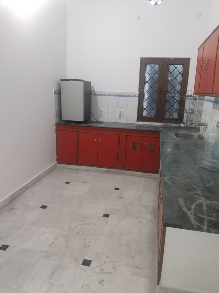Kitchen, gomti nagar 1.5 Bedroom 1200 Sq.Ft. Builder Floor In Gomti Nagar Lucknow 8962863