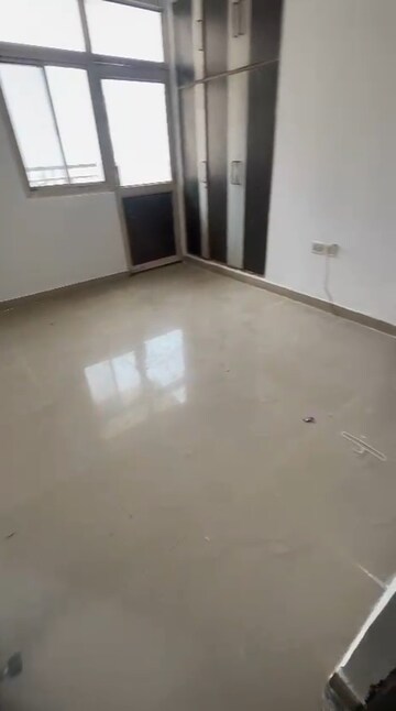Room in 3 BHK Apartment at Gardenia Square I, Dundahera – for Sale