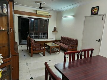 Living Room in 3 BHK Builder Floor at Auram Floor, South City 2 – for Sale
