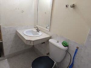 Bathroom in 3 BHK Builder Floor at Auram Floor, South City 2 – for Sale