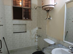Bathroom in 3 BHK Builder Floor at Auram Floor, South City 2 – for Sale