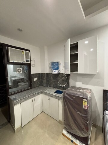Kitchen in 1 RK Builder Floor at DLF City Phase V, Dlf Phase V – for Rent