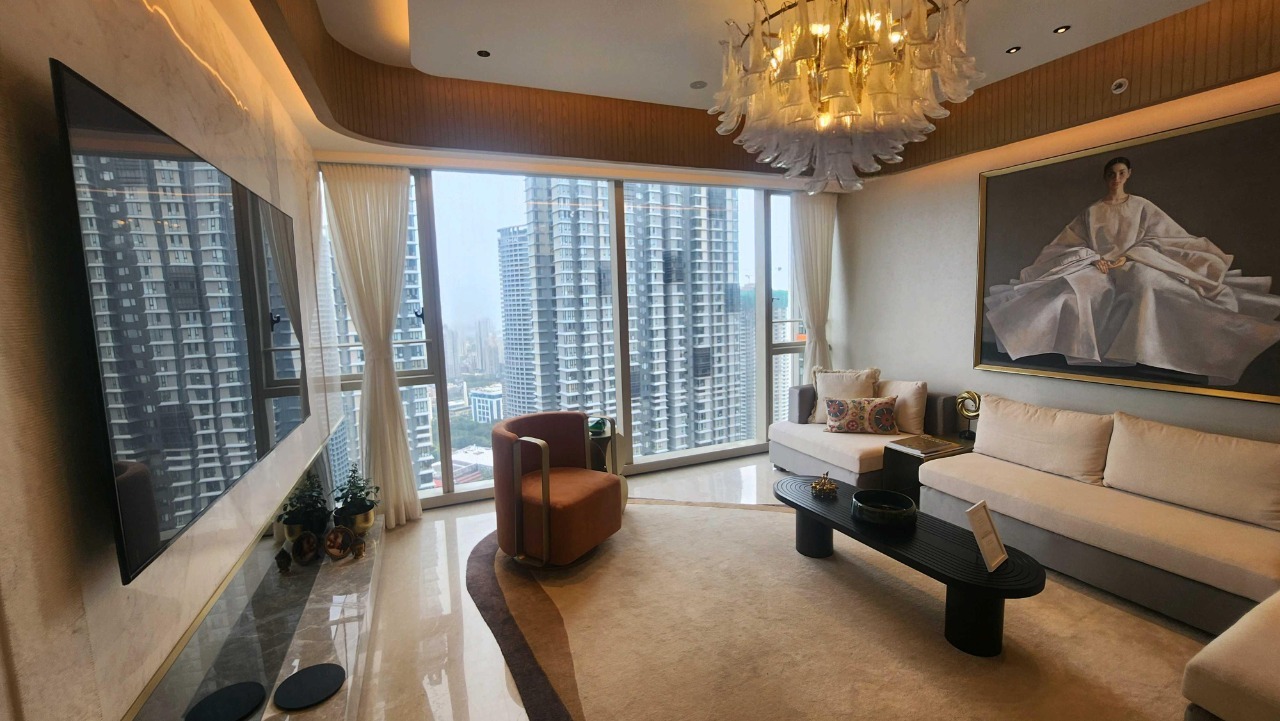 2 BHK + Servant Room Apartment For Rent in Worli Mumbai