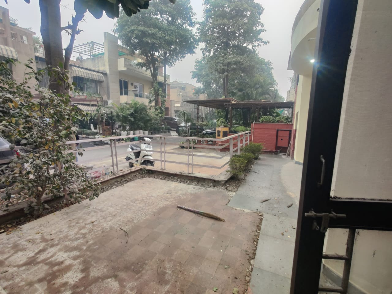 3.5 BHK + Servant Room 3200 Sq.Ft. Villa in Unitech Deerwood Chase