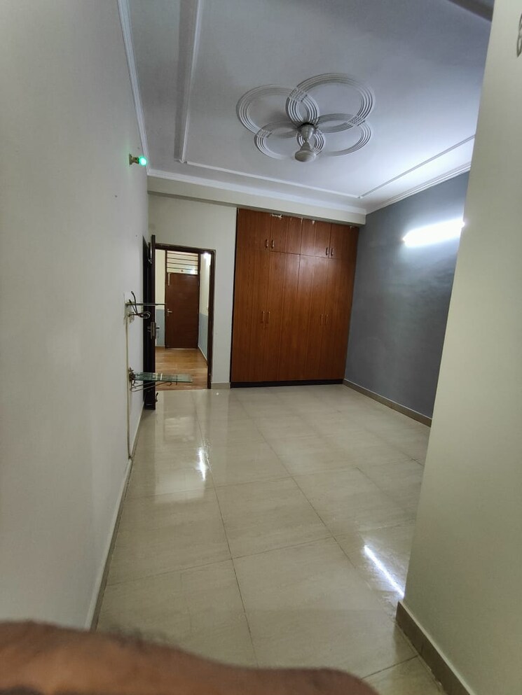 Room, dlf-city-phase-v 3 Bedroom 2250 Sq.Ft. Builder Floor In Dlf Phase V Gurgaon 8962894