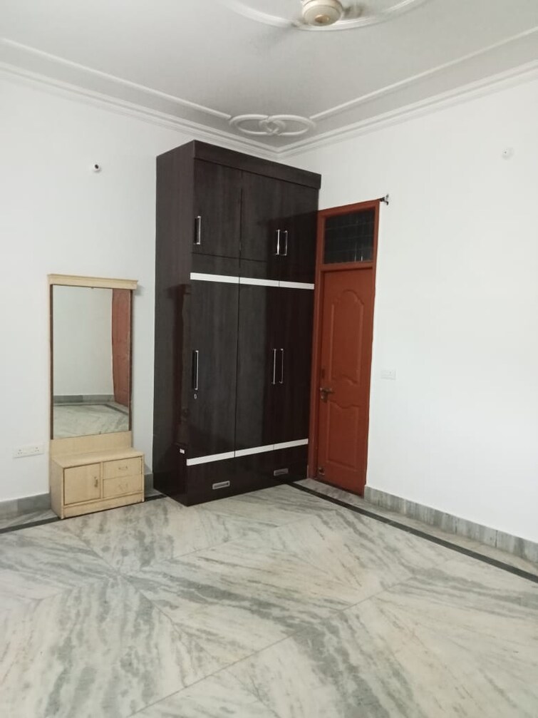 Cover Image, gomti nagar 3 Bedroom 2500 Sq.Ft. Builder Floor In Gomti Nagar Lucknow 8962899