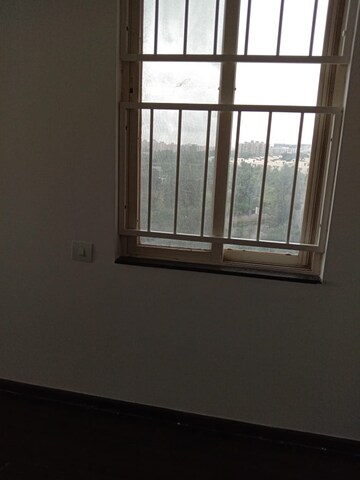 Room in 2 BHK Apartment at Kolte Patil Life Republic, Hinjewadi – for Rent