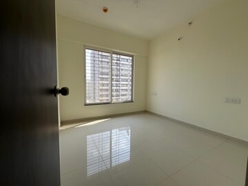 Room in 2 BHK Apartment at Kolte Patil R10, Hinjewadi – for Rent
