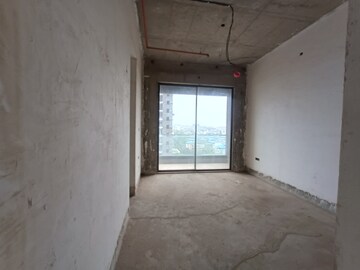 Room in 4 BHK Apartment at Regency Palms, Nerul – for Rent