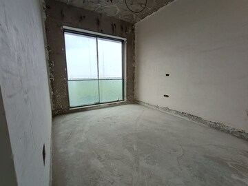 Room in 4 BHK Apartment at Regency Palms, Nerul – for Rent