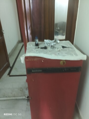 Furnished Amenities in 2 BHK Builder Floor at Lajpat Nagar I – for Rent