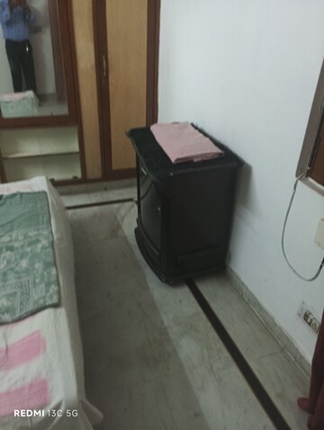 Team Area in 2 BHK Builder Floor at Lajpat Nagar I – for Rent