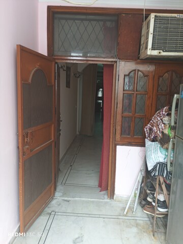 Balcony in 2 BHK Builder Floor at Lajpat Nagar I – for Rent