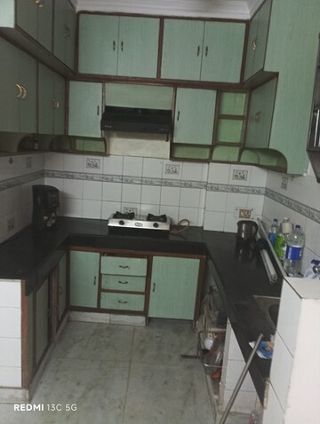 Team Area in 2 BHK Builder Floor at Lajpat Nagar I – for Rent