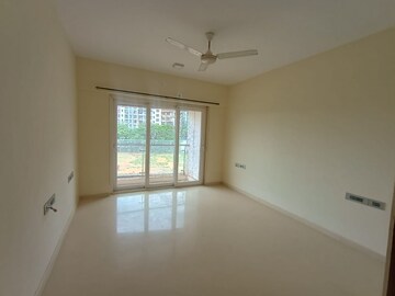 Bedroom in 2 BHK Apartment at RNA Continental, Chembur – for Rent