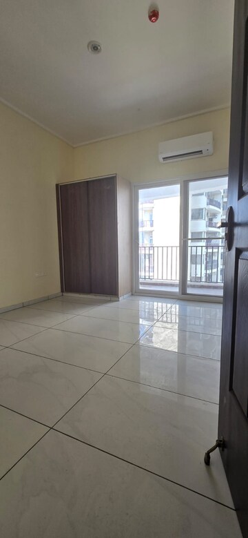 4 BHK Apartment For Rent in South Extension ii