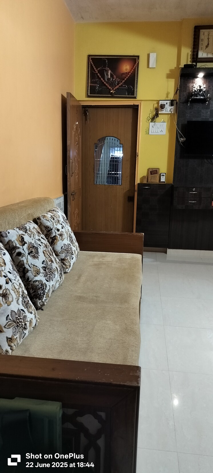 Living Room, shree-sai-complex 1 RK 310 Sq.Ft. Apartment In Prabhadevi Mumbai 8962930