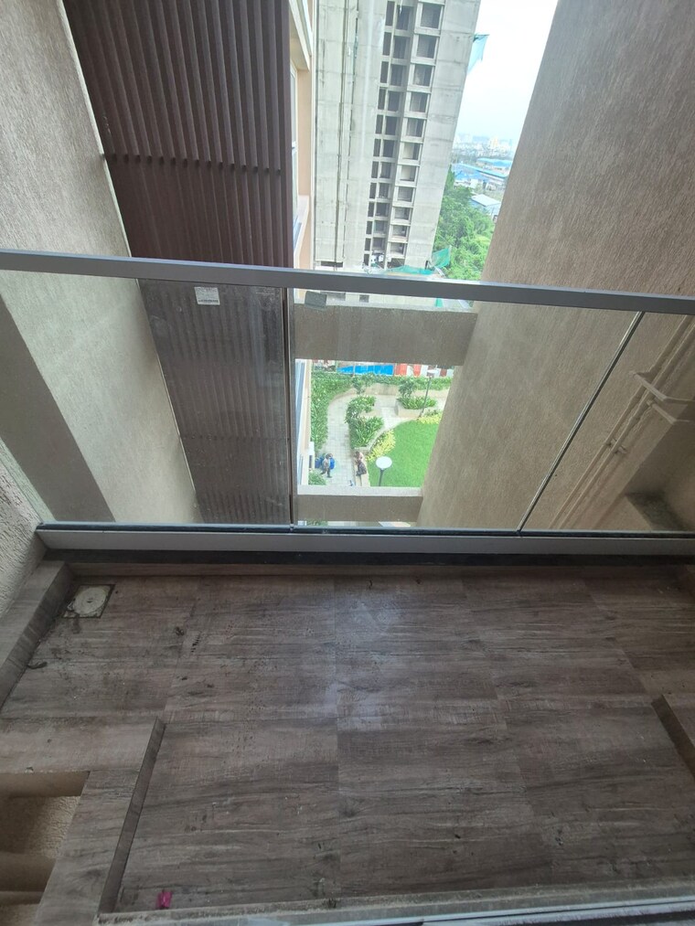 Balcony, kamdhenu-vogue 2 Bedroom 665 Sq.Ft. Apartment In Sanpada Navi Mumbai 8962972