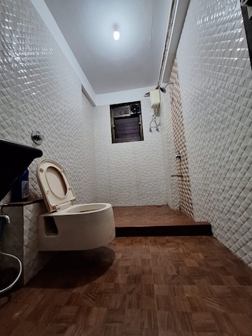 Bathroom in 6+ BHK Villa at Parsik Hills, Cbd Belapur Sector 24 – for Rent