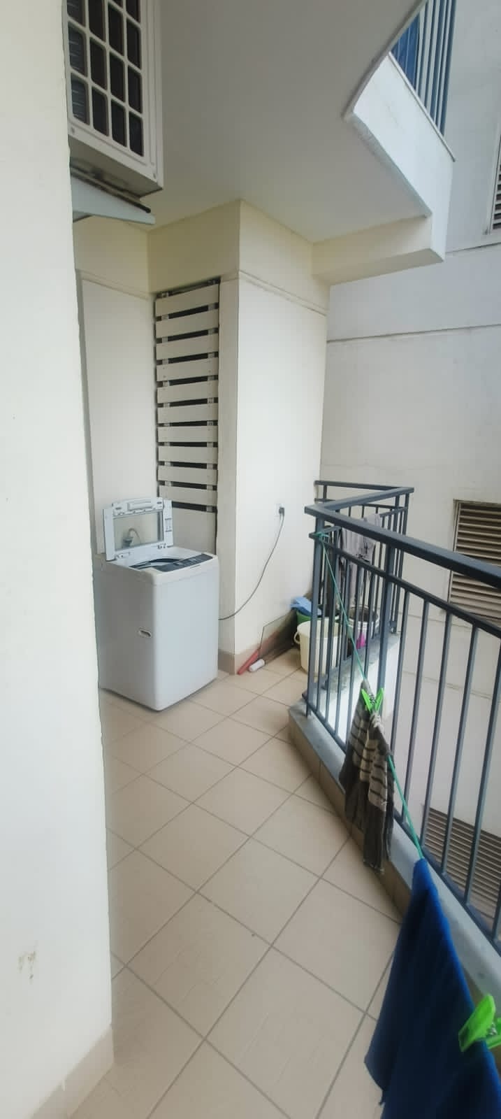 3.5 BHK + Servant Room Apartment For Rent in Bestech Park View Sanskruti