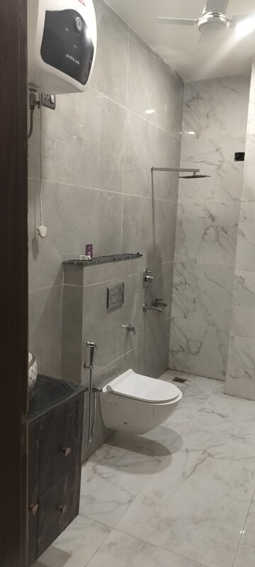 Bathroom in 6+ BHK Independent House at RWA Apartments Sector 108, Sector 108 – for Rent