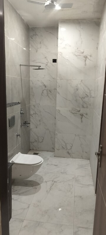 Bathroom in 6+ BHK Independent House at RWA Apartments Sector 108, Sector 108 – for Rent