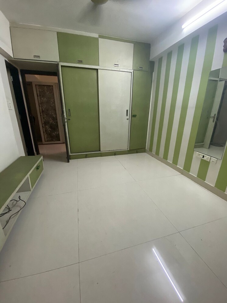 Kitchen, bhakti park 3 Bedroom 1000 Sq.Ft. Apartment In Bhakti Park Mumbai 8962997