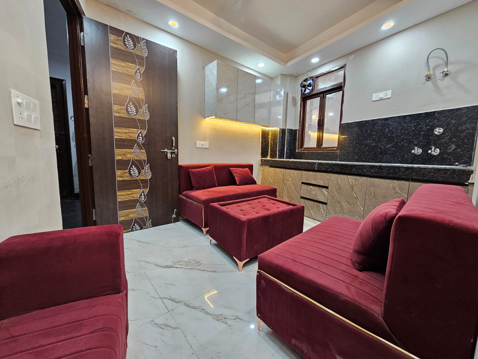 1 BHK + Pooja Room Builder Floor For Rent in Saket