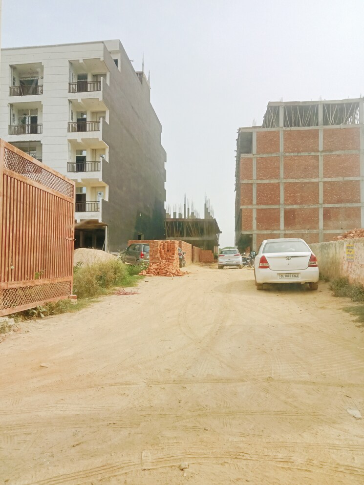 Exterior View, babaji-wave-homes  104 Sq.Yd. Plot In Knowledge Park Ii Greater Noida Greater Noida 8963368