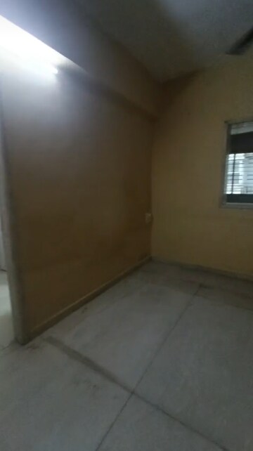 Room in 1 BHK Apartment at Yash Amogh, Lalbaug – for Rent