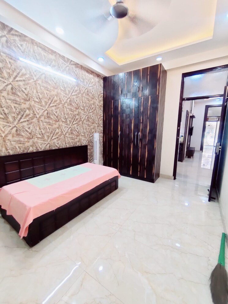 Bedroom, shakti khand iv 3 Bedroom 1120 Sq.Ft. Builder Floor In Shakti Khand iv Ghaziabad 8963129