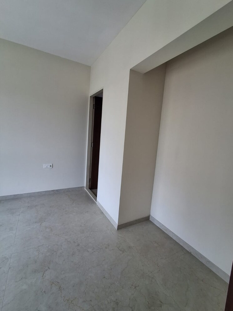 Room, dosti-west-county-phase-4-dosti-pine 2 Bedroom 650 Sq.Ft. Apartment In Balkum Pada Thane 8963107